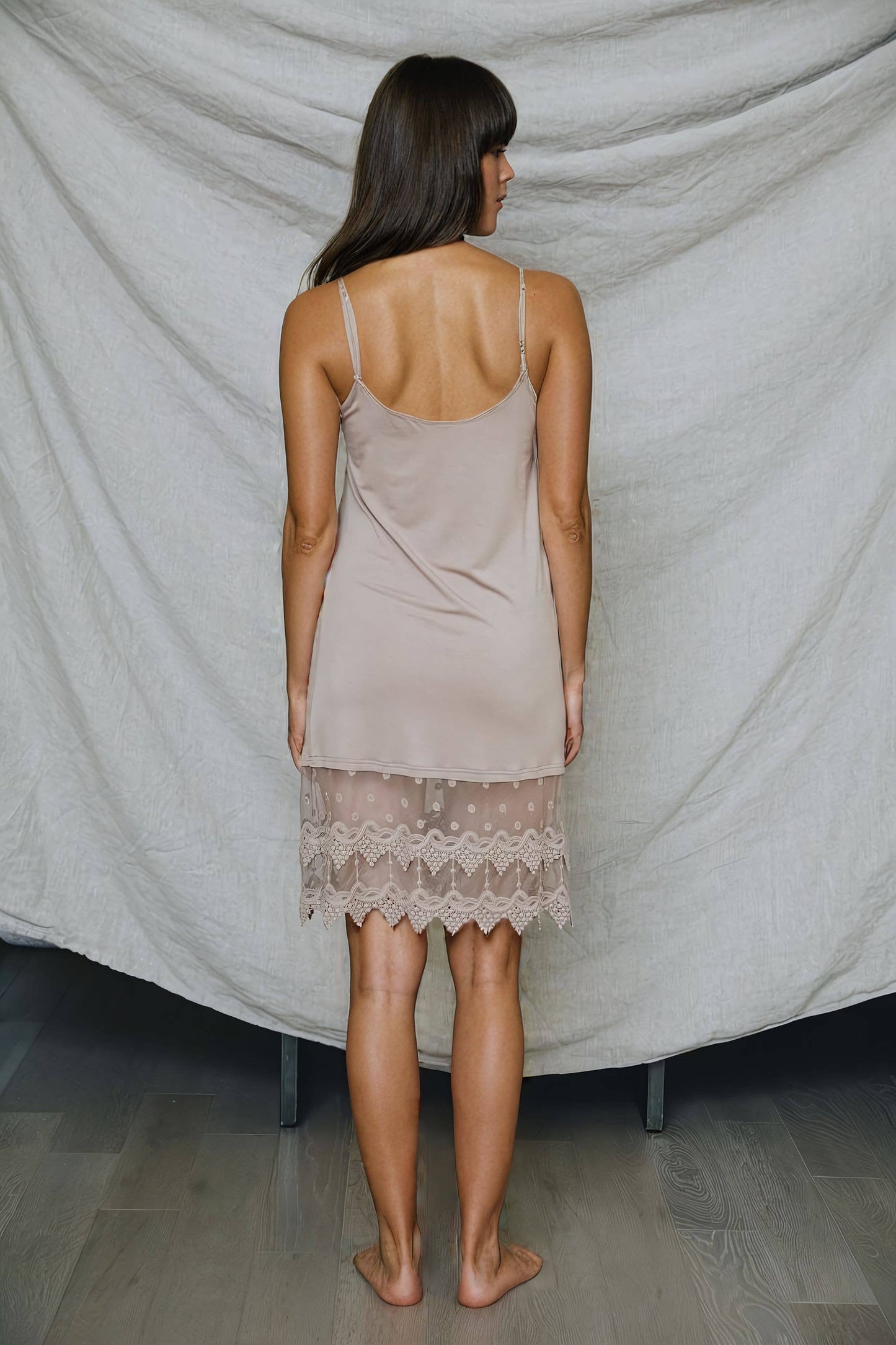 🌼 Adjustable Strap Tank Slip - Breathable & Comfortable