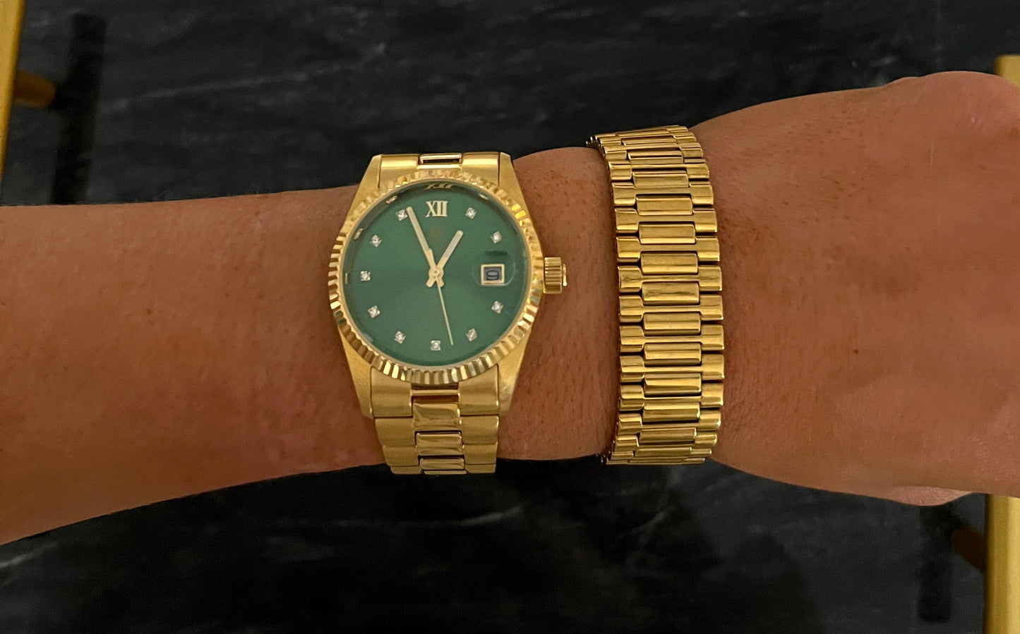 THICK GOLD WATCH BAND BRACELET