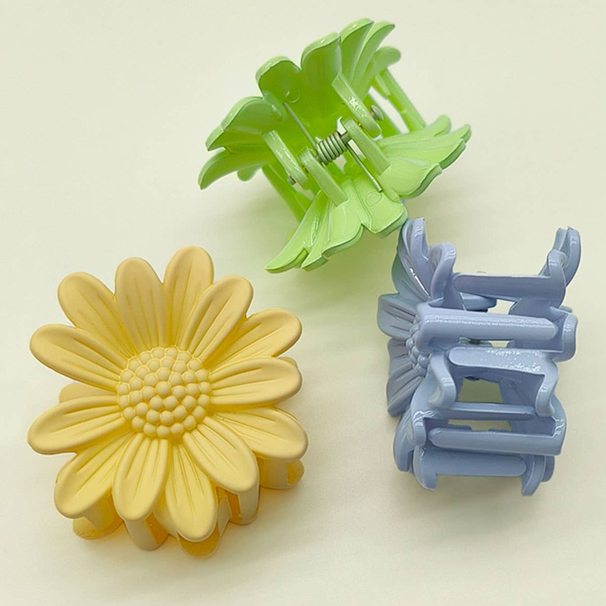 SMALL DAISY HAIR CLAW CLIP FOR GIRL SUMMER,FALL