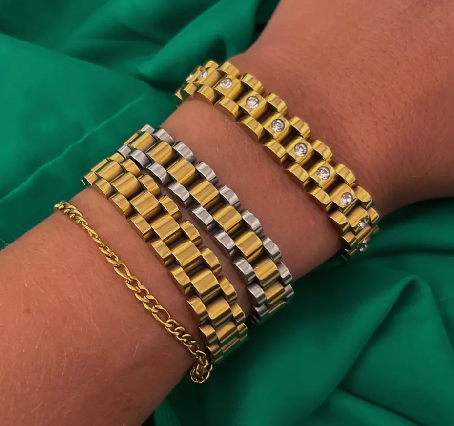 The chain watch band bracelet
