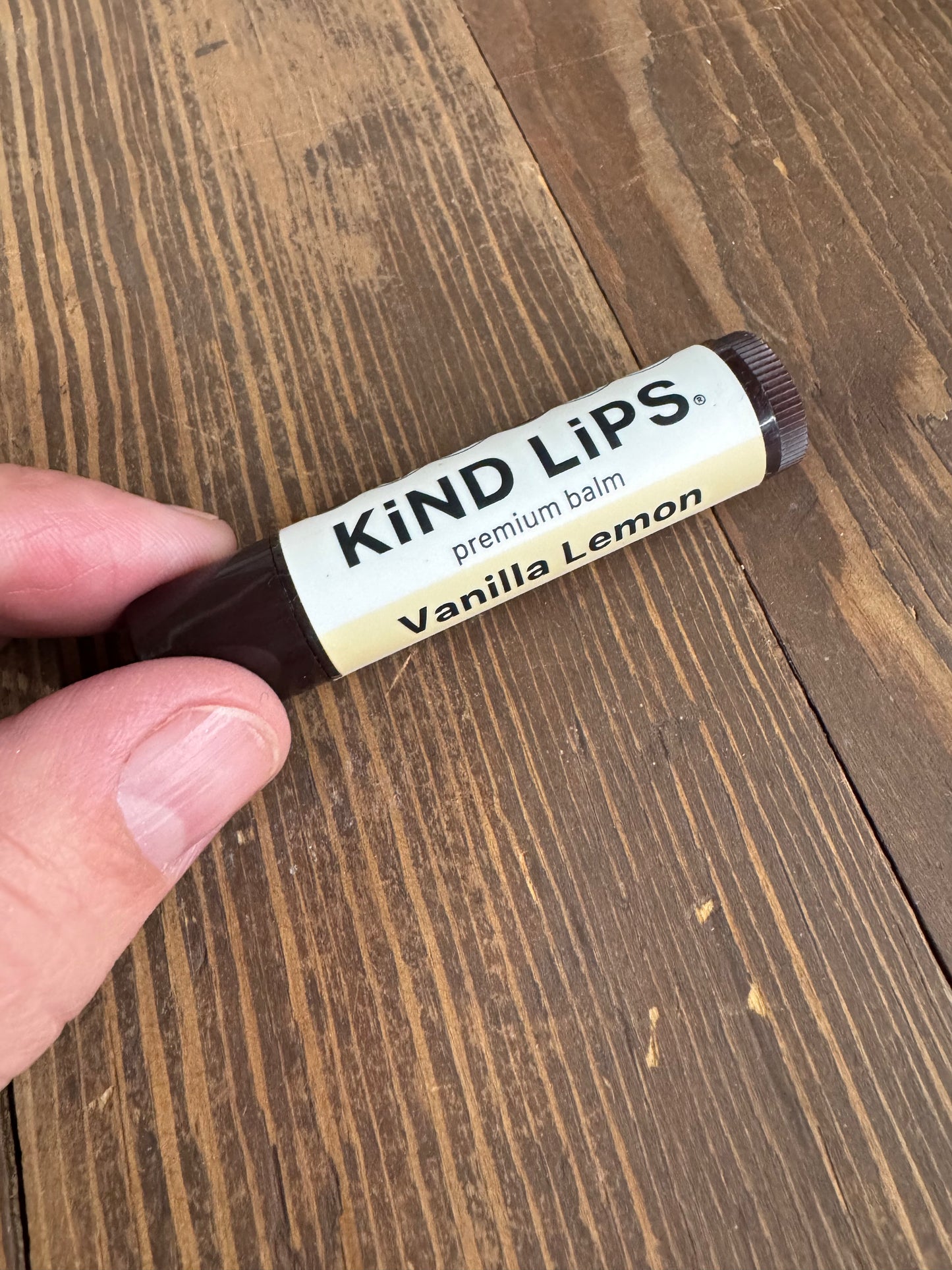 Kind lips vanilla lemon