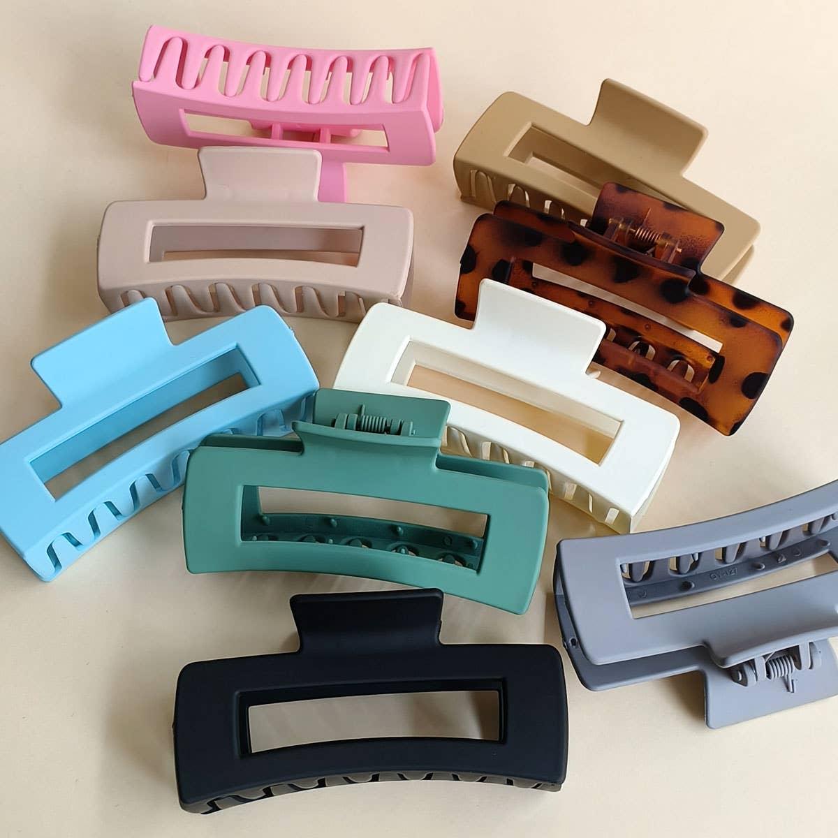 4.13IN SIMPLE RECTANGULAR LARGE HAIR CLAW CLIp