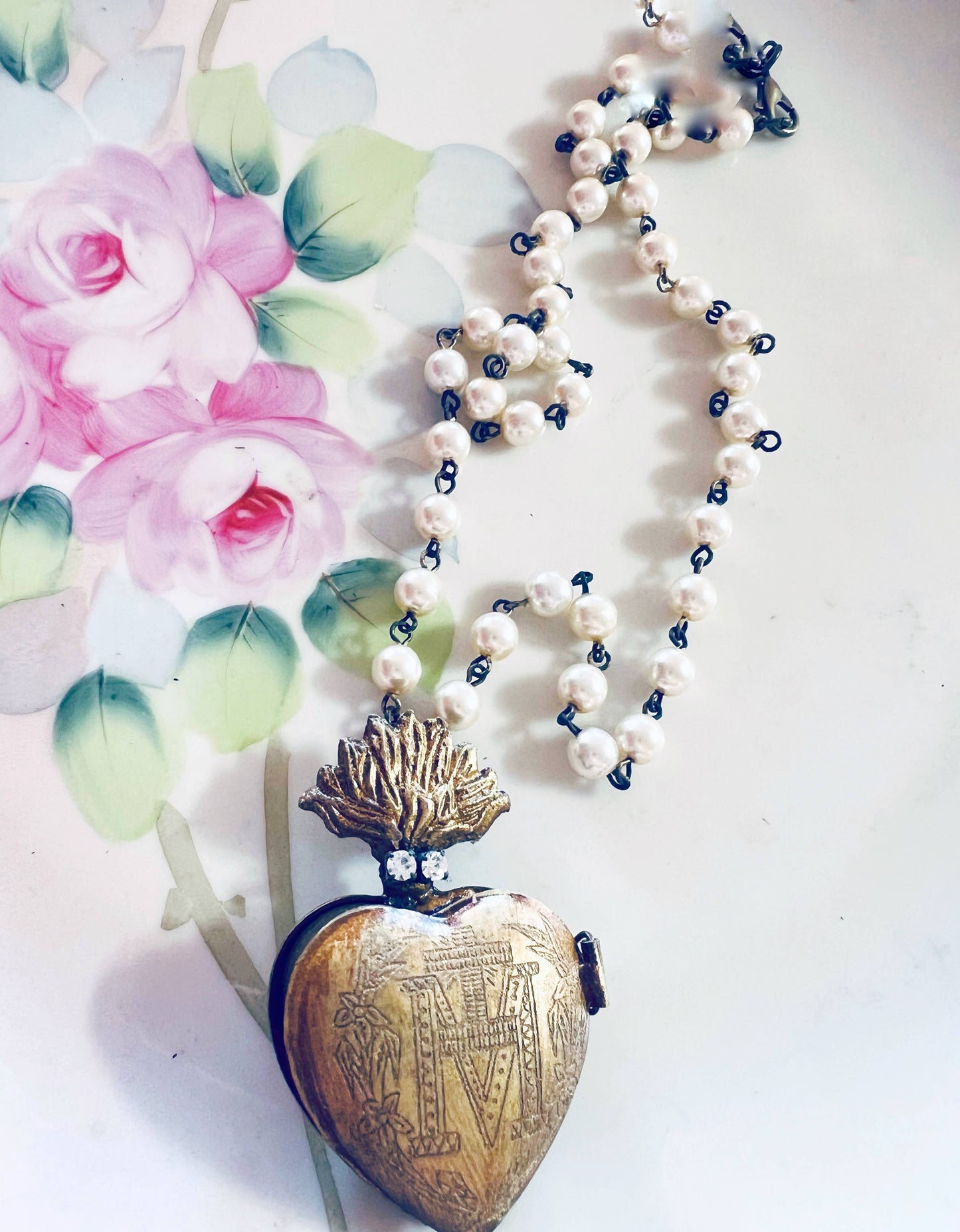 Sacred Heart Locket Pearl Beaded Chain Necklace