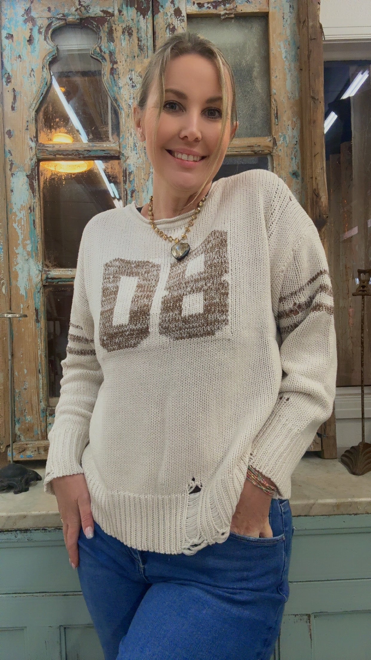 DIAMOND PATTERN CABLE KNIT SWEATER