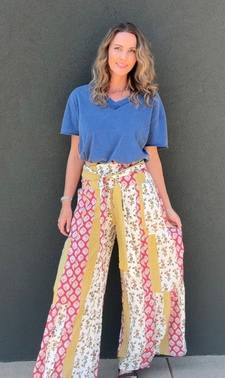 Secret Admirer Printed Pants - Patchwork Multi