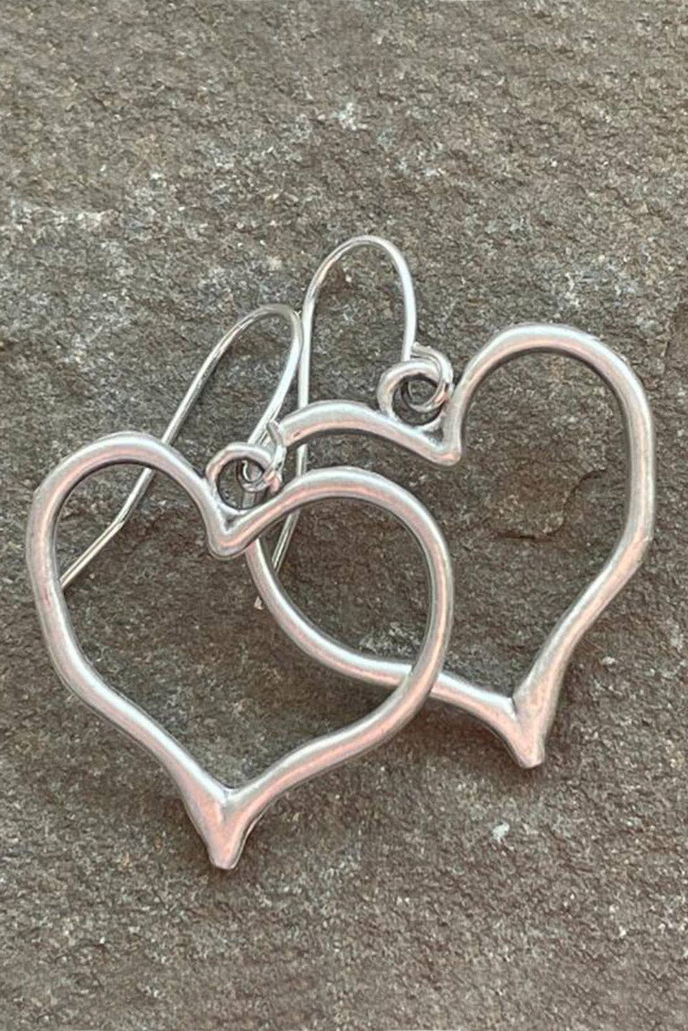 Silvery Heart Shape Hook Drop Earrings: ONE SIZE / alloy / Silver