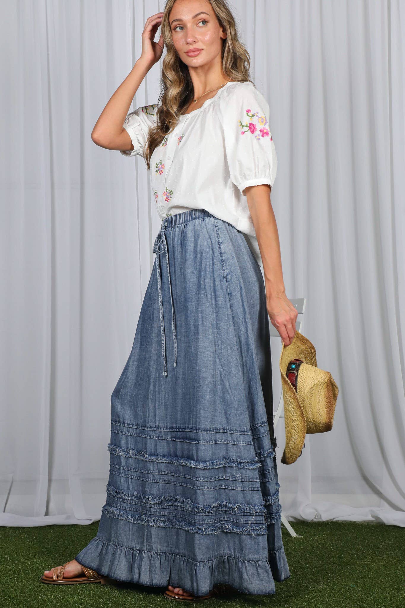 Ruffle Frayed Hem Chambray Casual Western Maxi Skirt VS83151