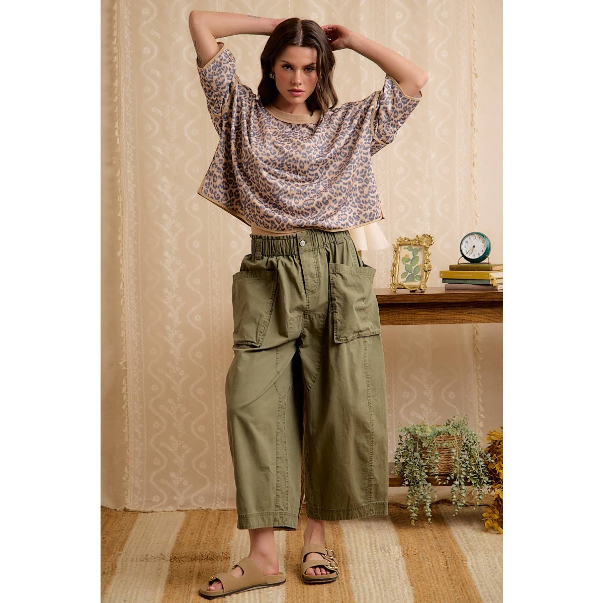 WASHED COTTON OVERSIZED POCKETS WIDE CARGO PANTS