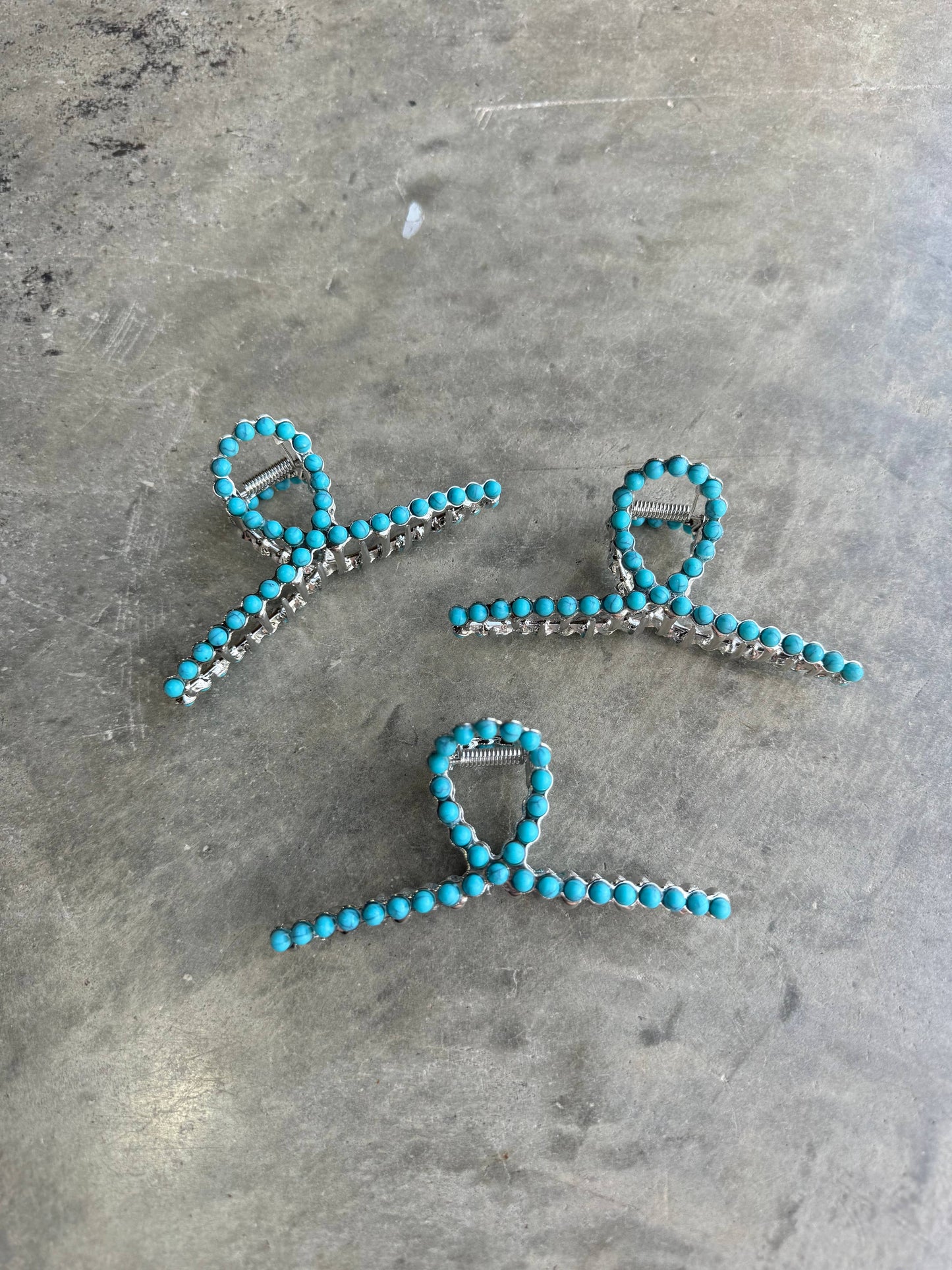 Turquoise Studded Claw Hair Clip