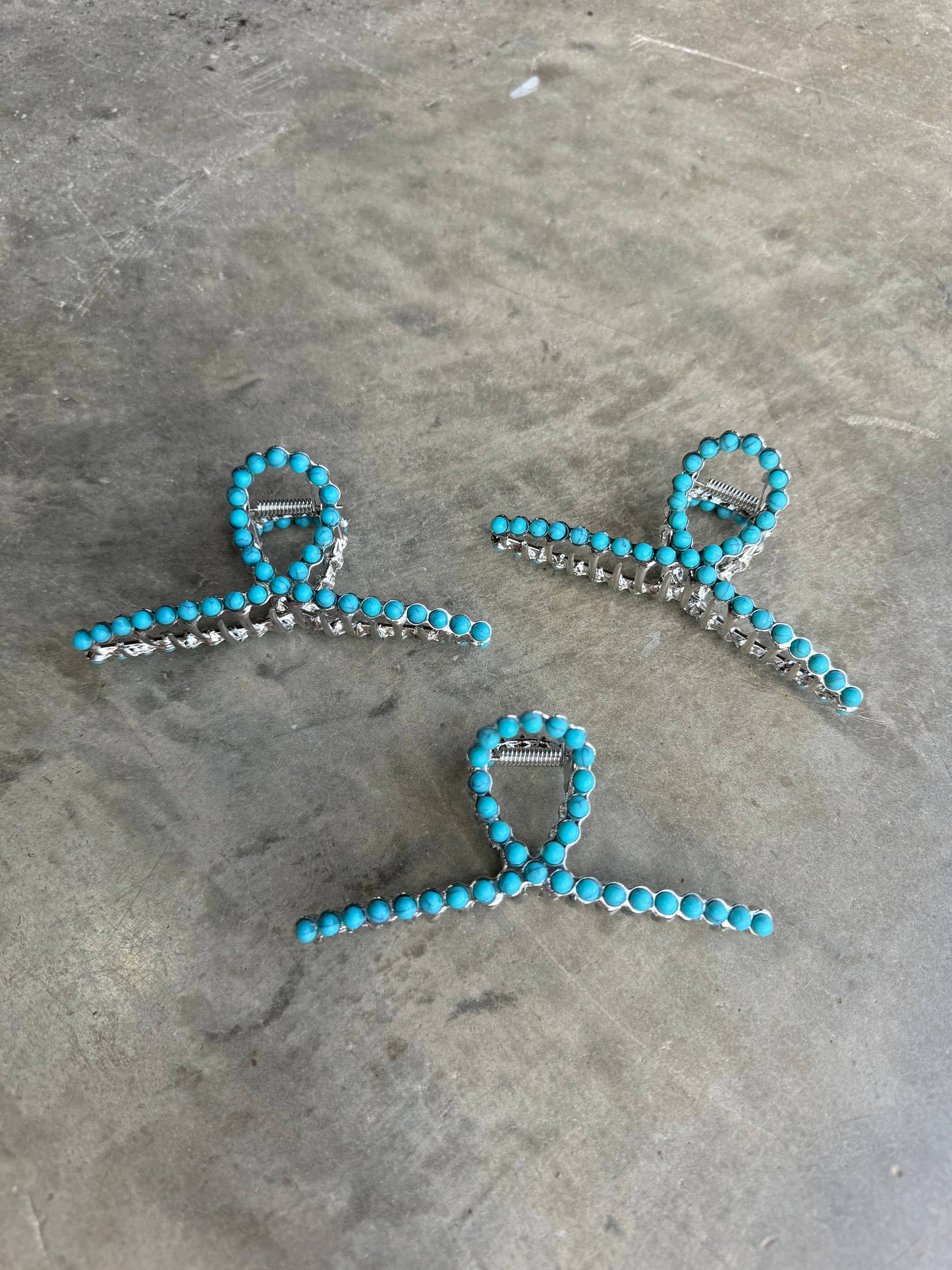 Turquoise Studded Claw Hair Clip