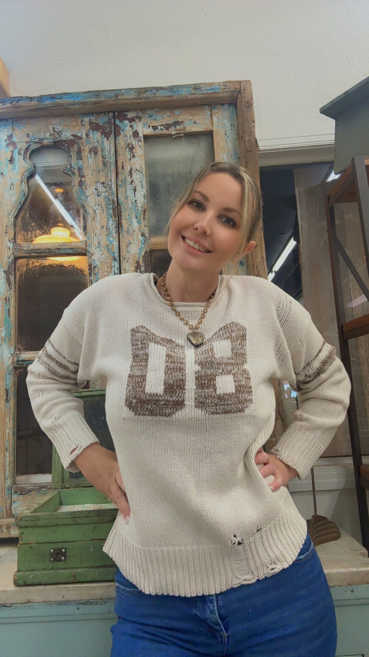 DIAMOND PATTERN CABLE KNIT SWEATER