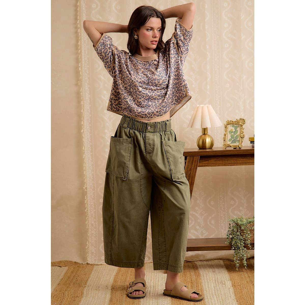 WASHED COTTON OVERSIZED POCKETS WIDE CARGO PANTS