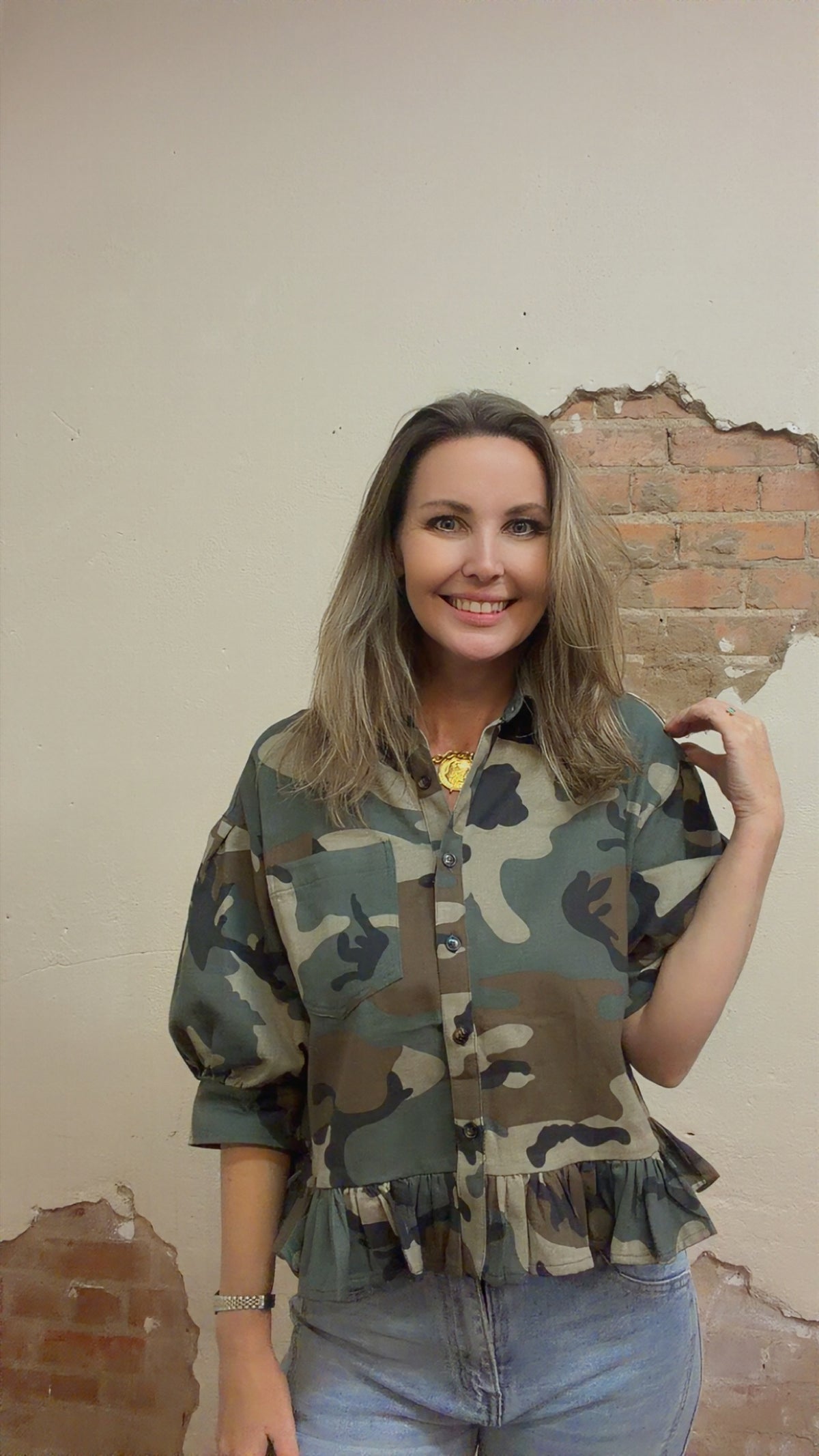 CAMO PRINTED RUFFLED HEM BUTTON DOWN BLOUSE