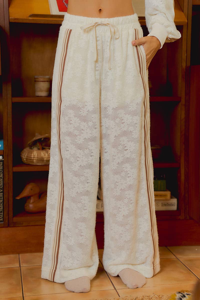 FLOWER LACE PANTS SIDE STRIPE TRIM WITH SHORTS LINING