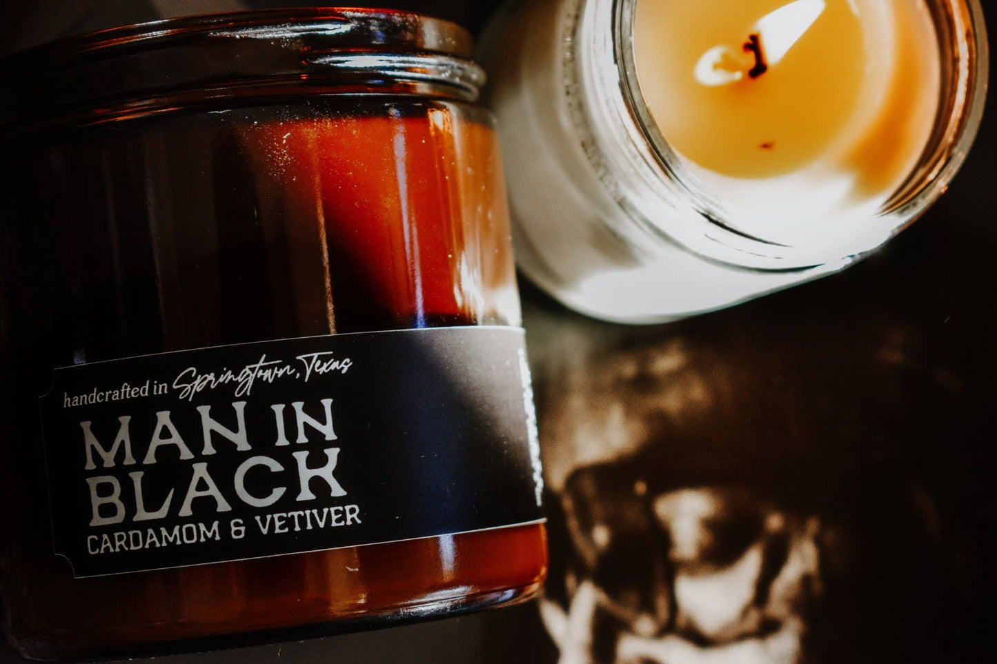 MAN IN BLACK - Cardamom & Vetiver Candle