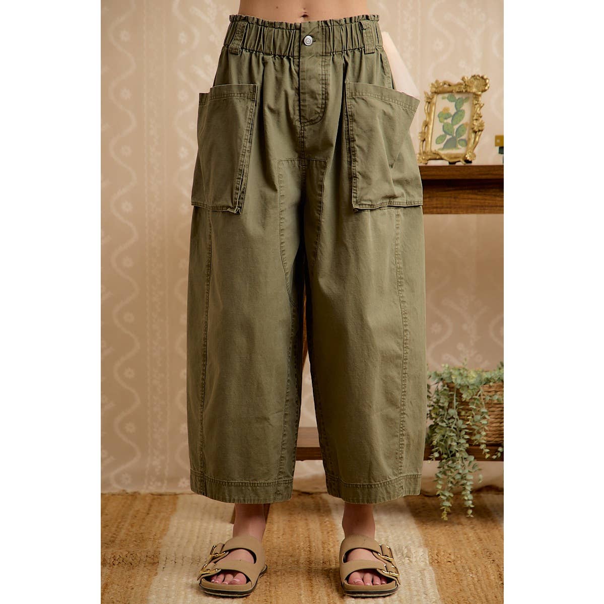 WASHED COTTON OVERSIZED POCKETS WIDE CARGO PANTS