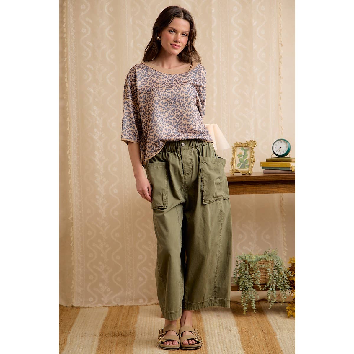 WASHED COTTON OVERSIZED POCKETS WIDE CARGO PANTS