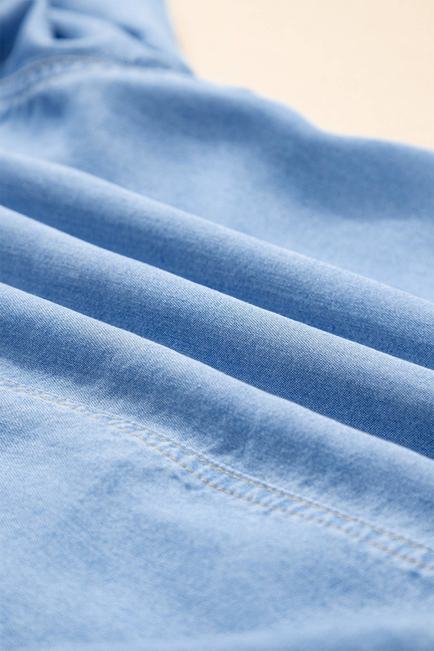 Half Sleeve Button Down High Low Chambray Shirt (S-XL)