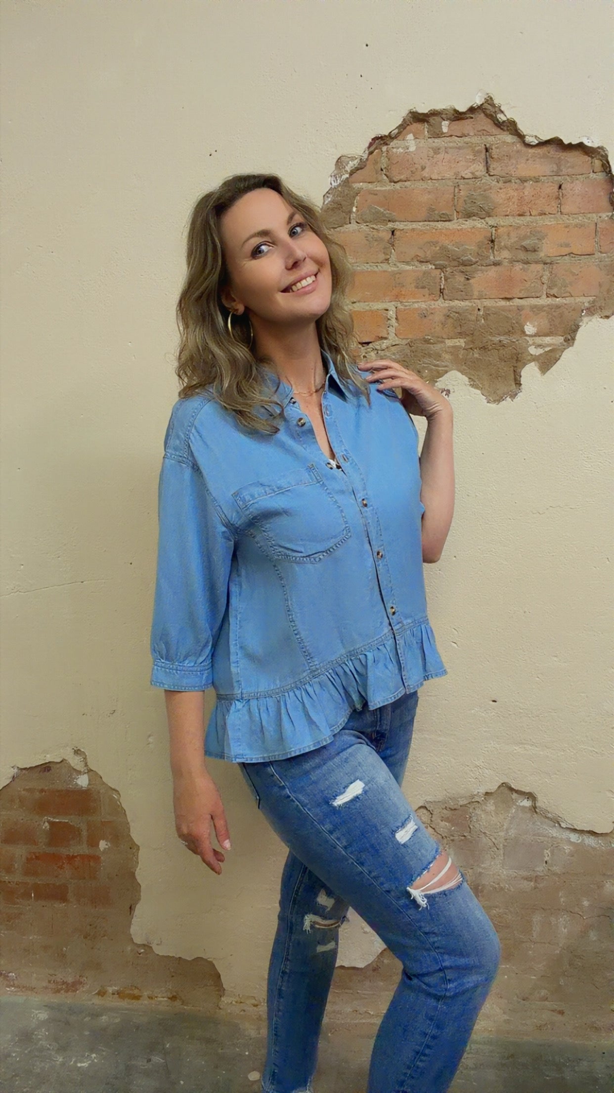 Half Sleeve Button Down High Low Chambray Shirt (S-XL)