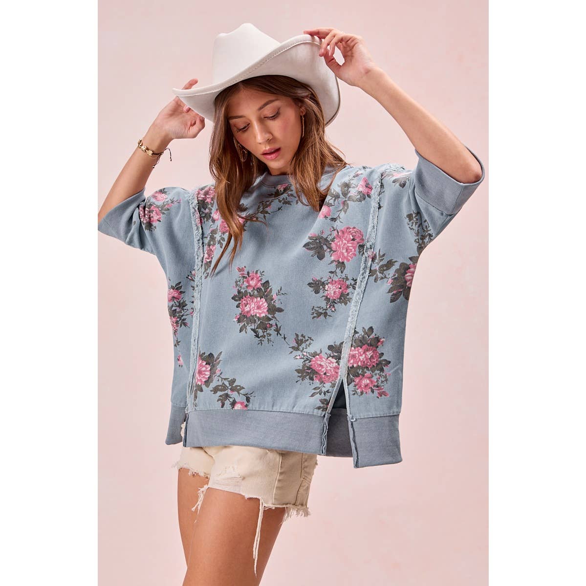 FLOWER PRINTED DENIM OPENSEAM DETAIL TOP