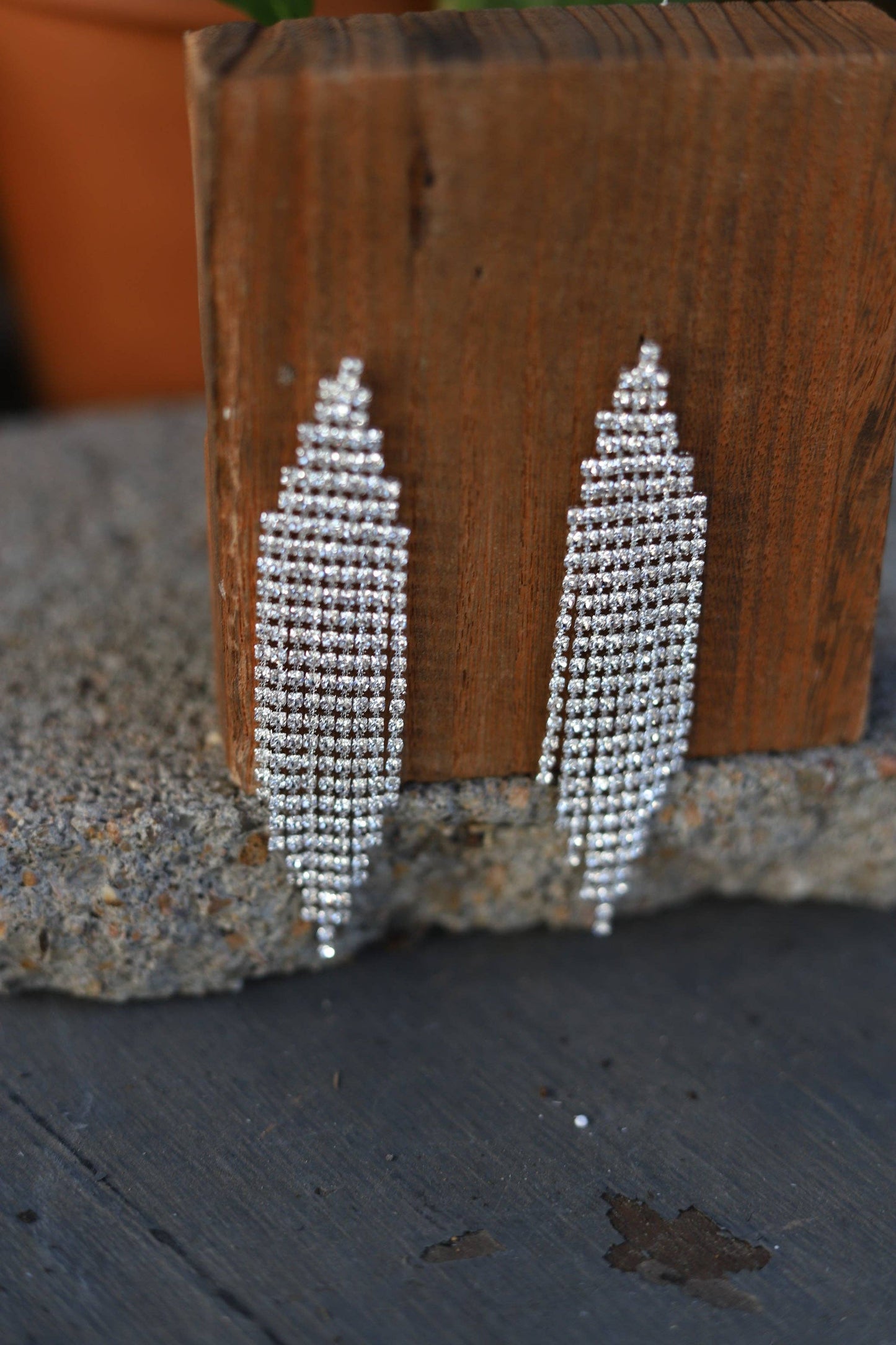 RHINESTONE TASSEL DROP EARRING