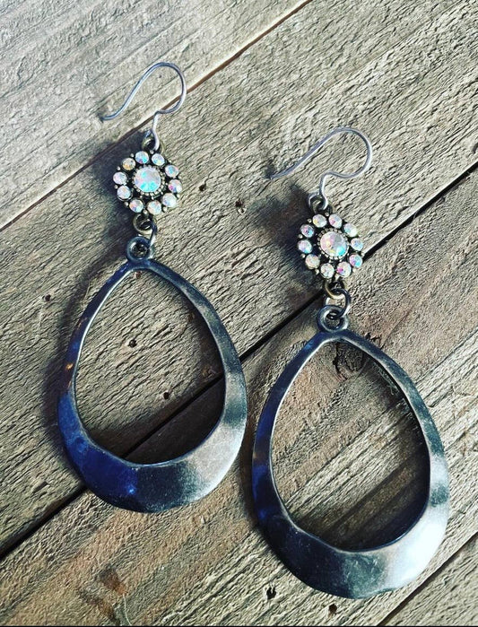 Silver oval hoop earrings