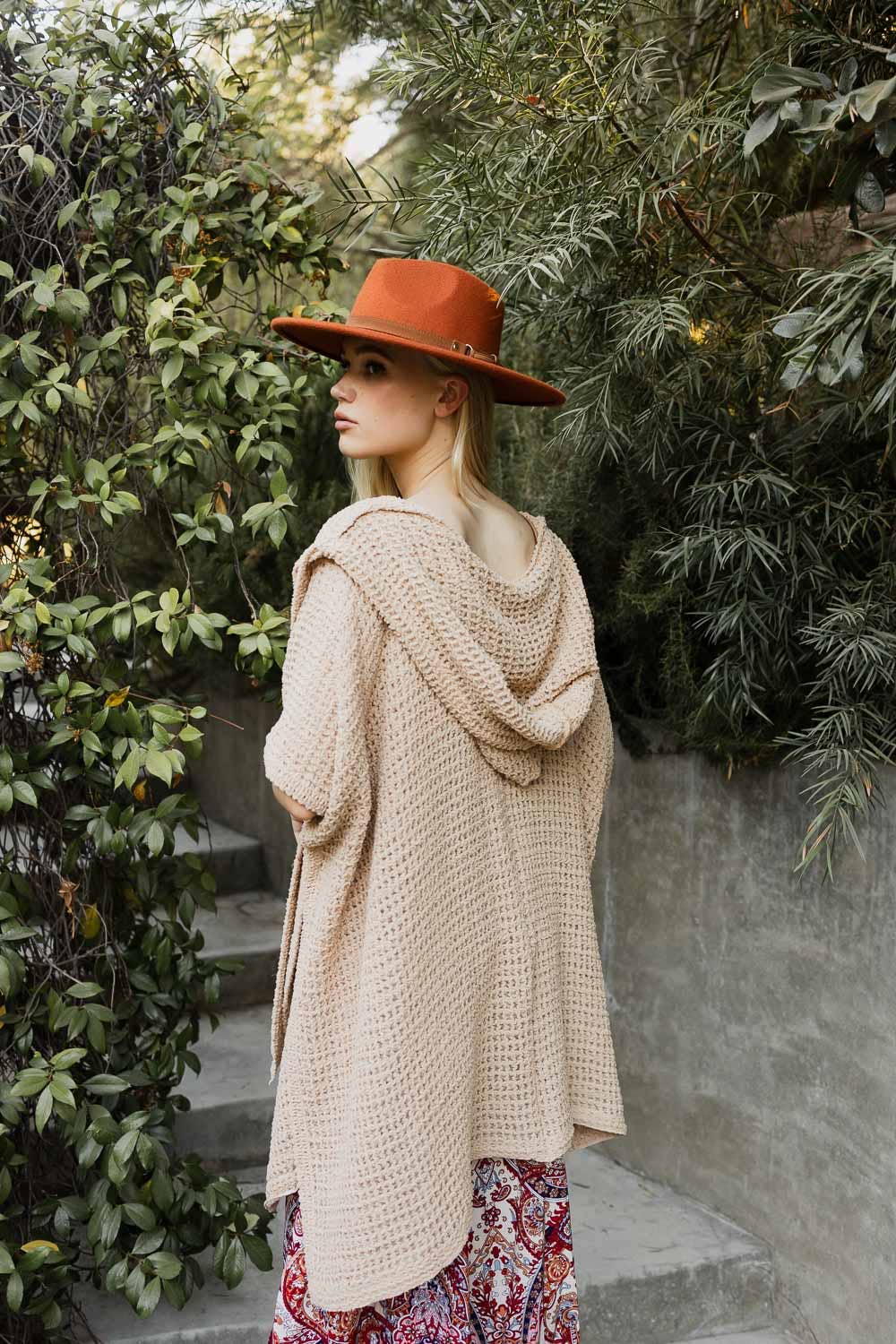 Hooded Poncho Ruana - Transitional Outerwear 👋🏻: Beige