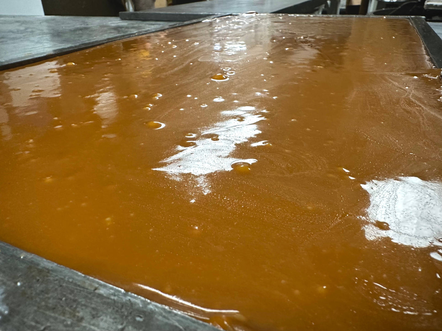 1/2LB Sea Salt Caramel Milk Chocolate - Window Box