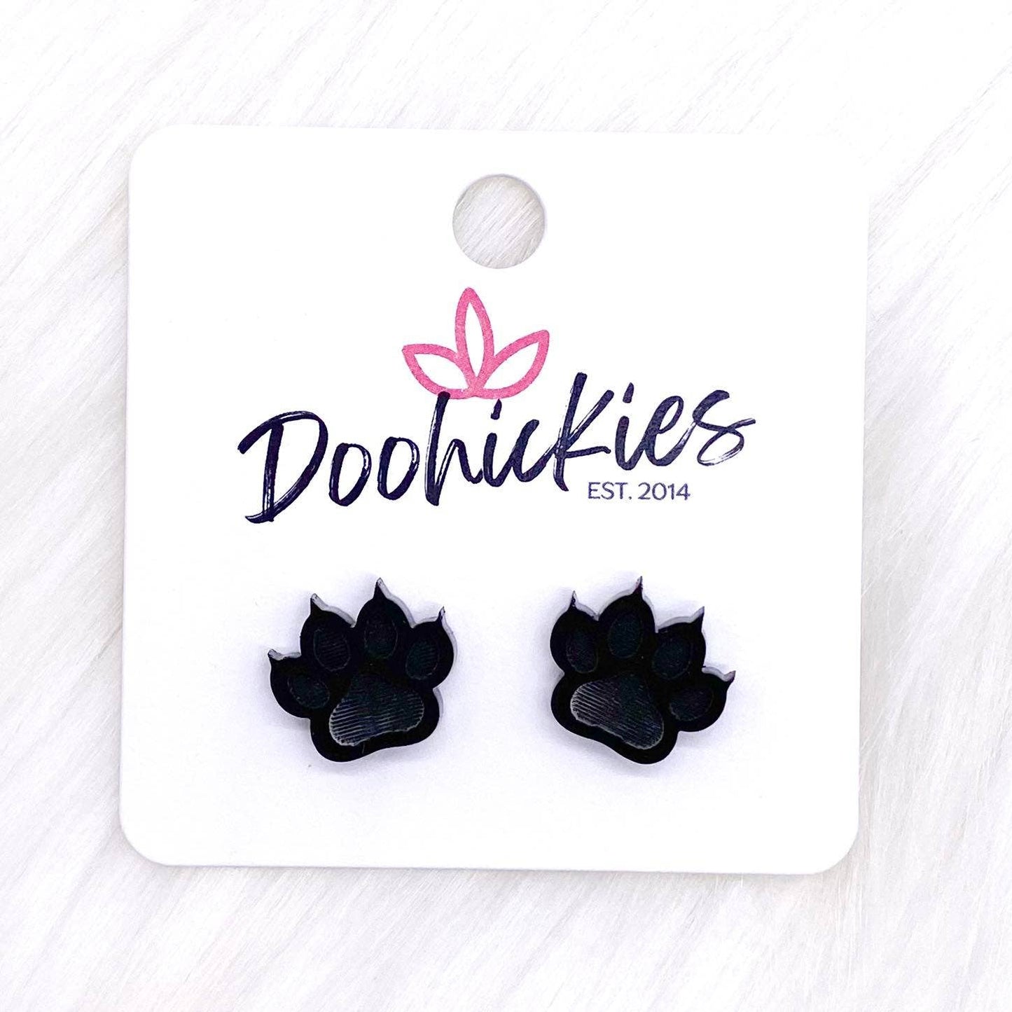 13mm Shiny Acrylic Paws & Claws -Sports Earrings