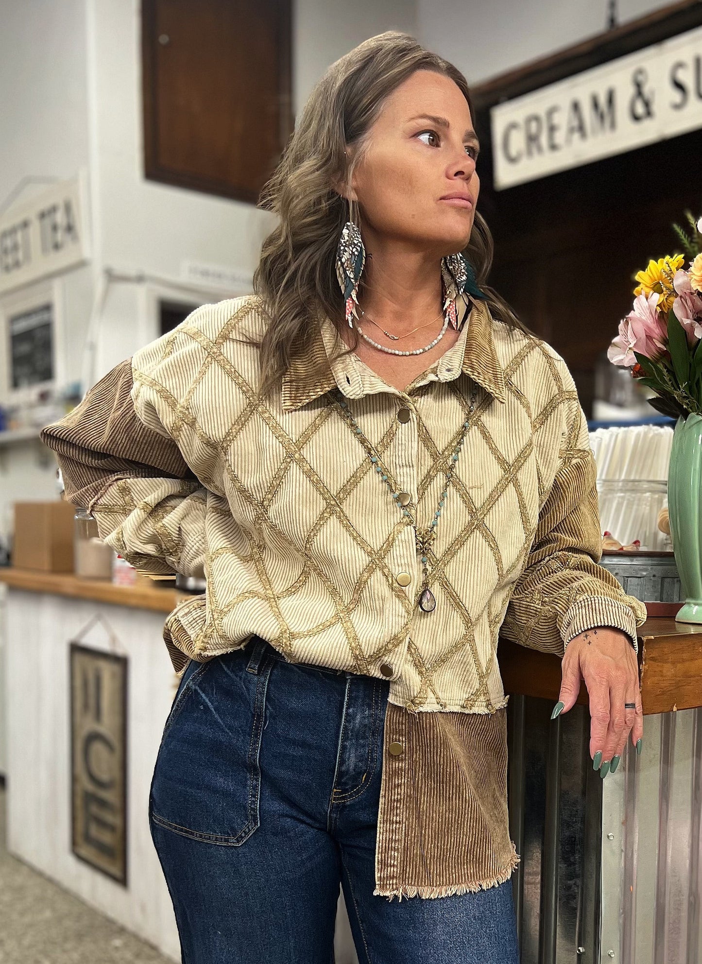 WASHED CORDUROY COLORBLOCK BUTTON DOWN SHACKET