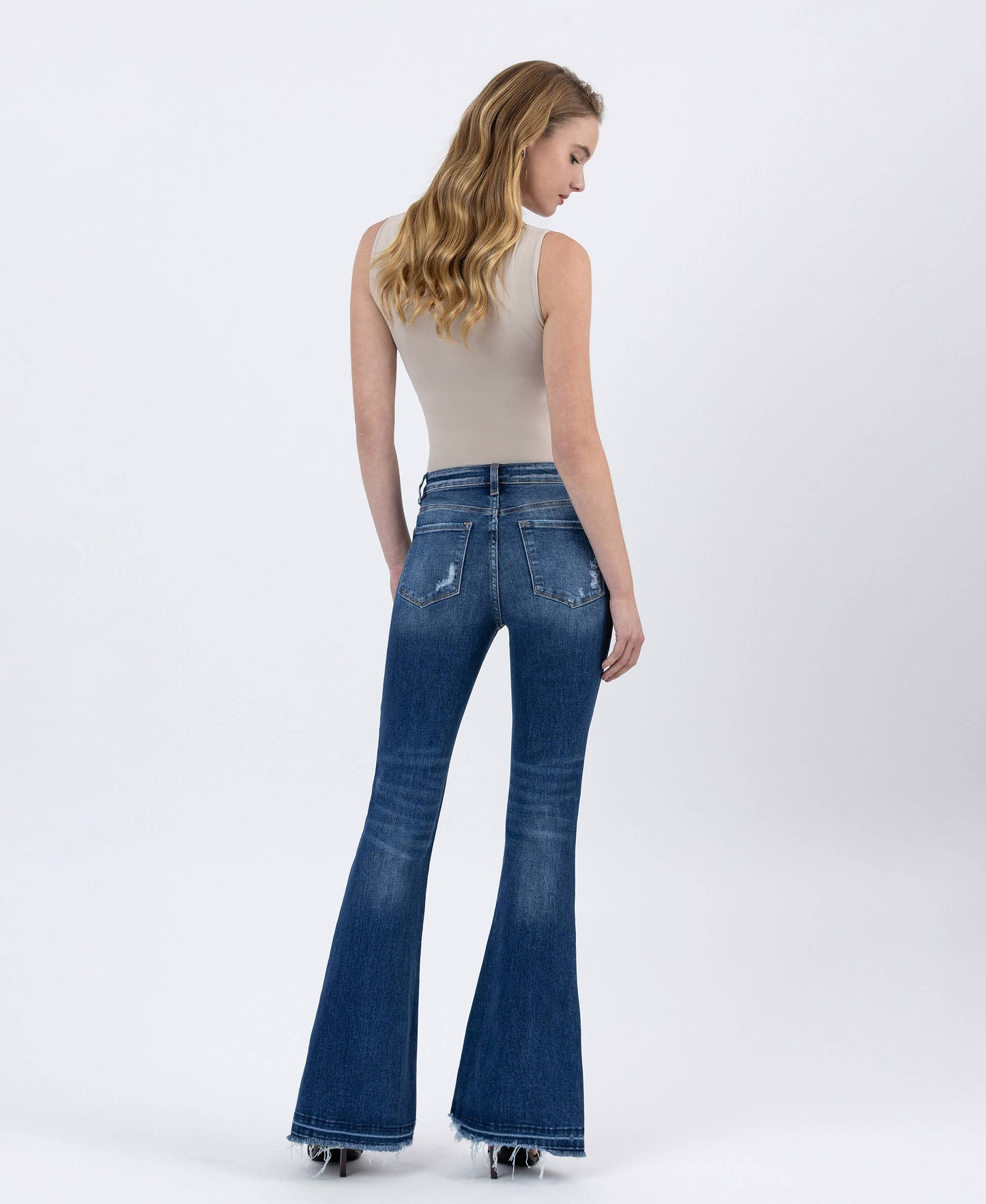 HIGH RISE DISTRESSED FLARE JEANS T5421
