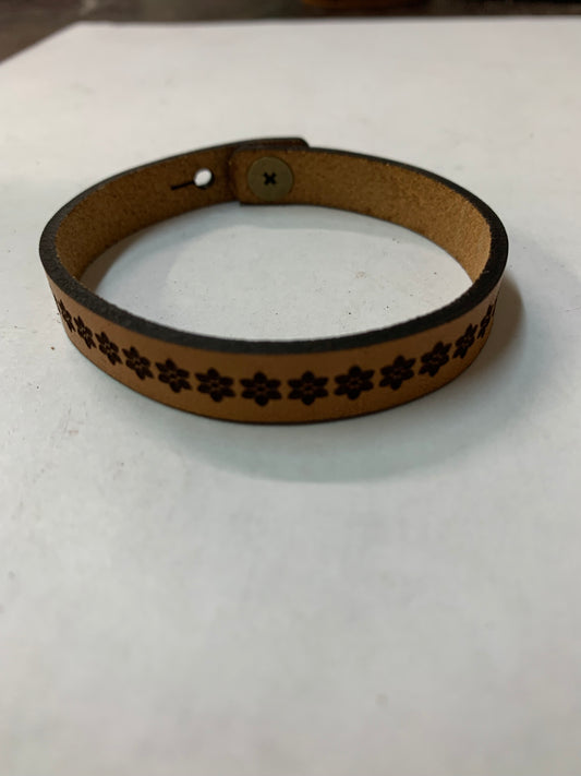 Daisy leather bracelets