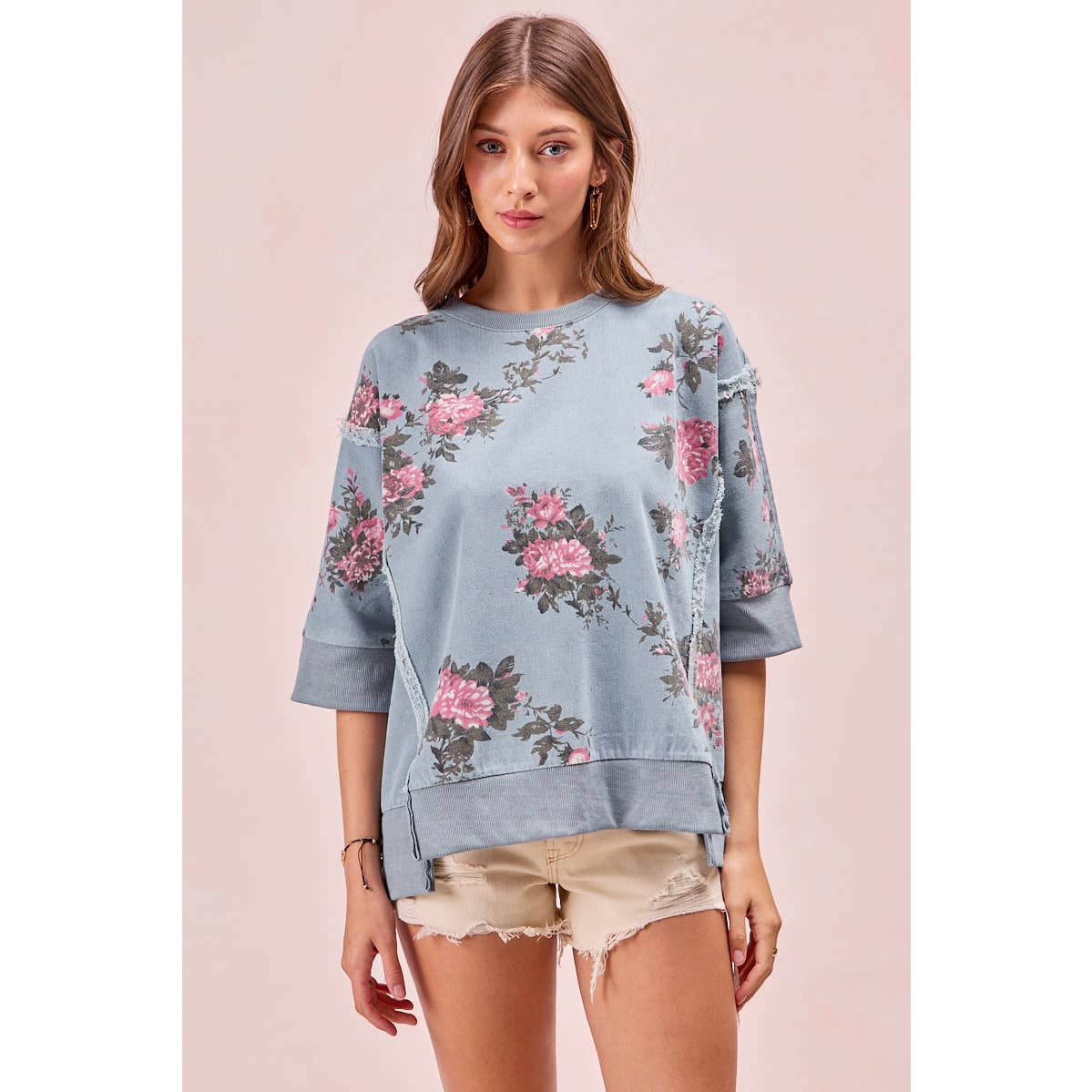 FLOWER PRINTED DENIM OPENSEAM DETAIL TOP