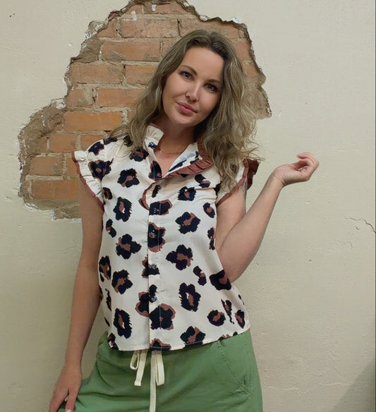 Western Primal Poise Leopard Blouse (S-4X)