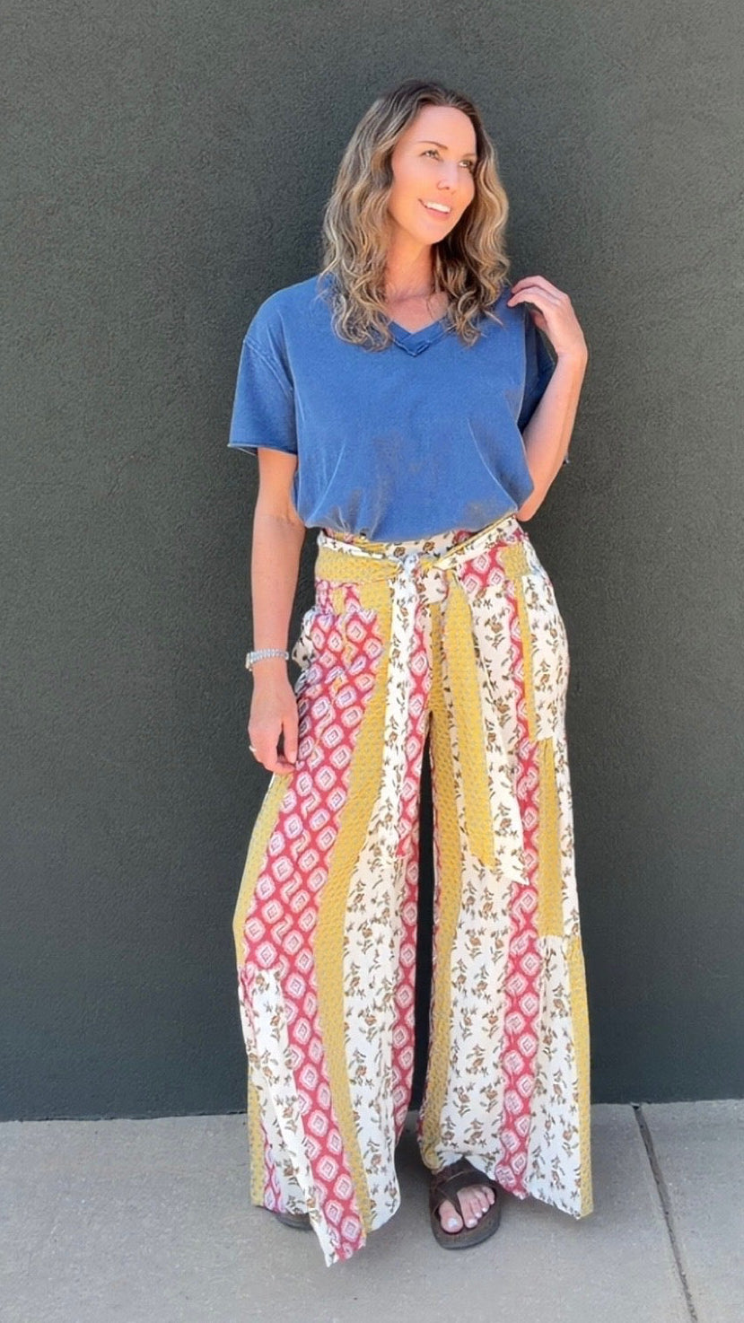 Secret Admirer Printed Pants - Patchwork Multi
