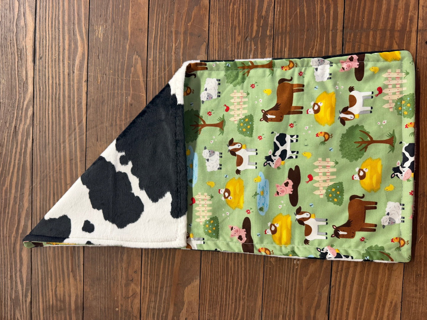 Barnyard Animals burp cloth