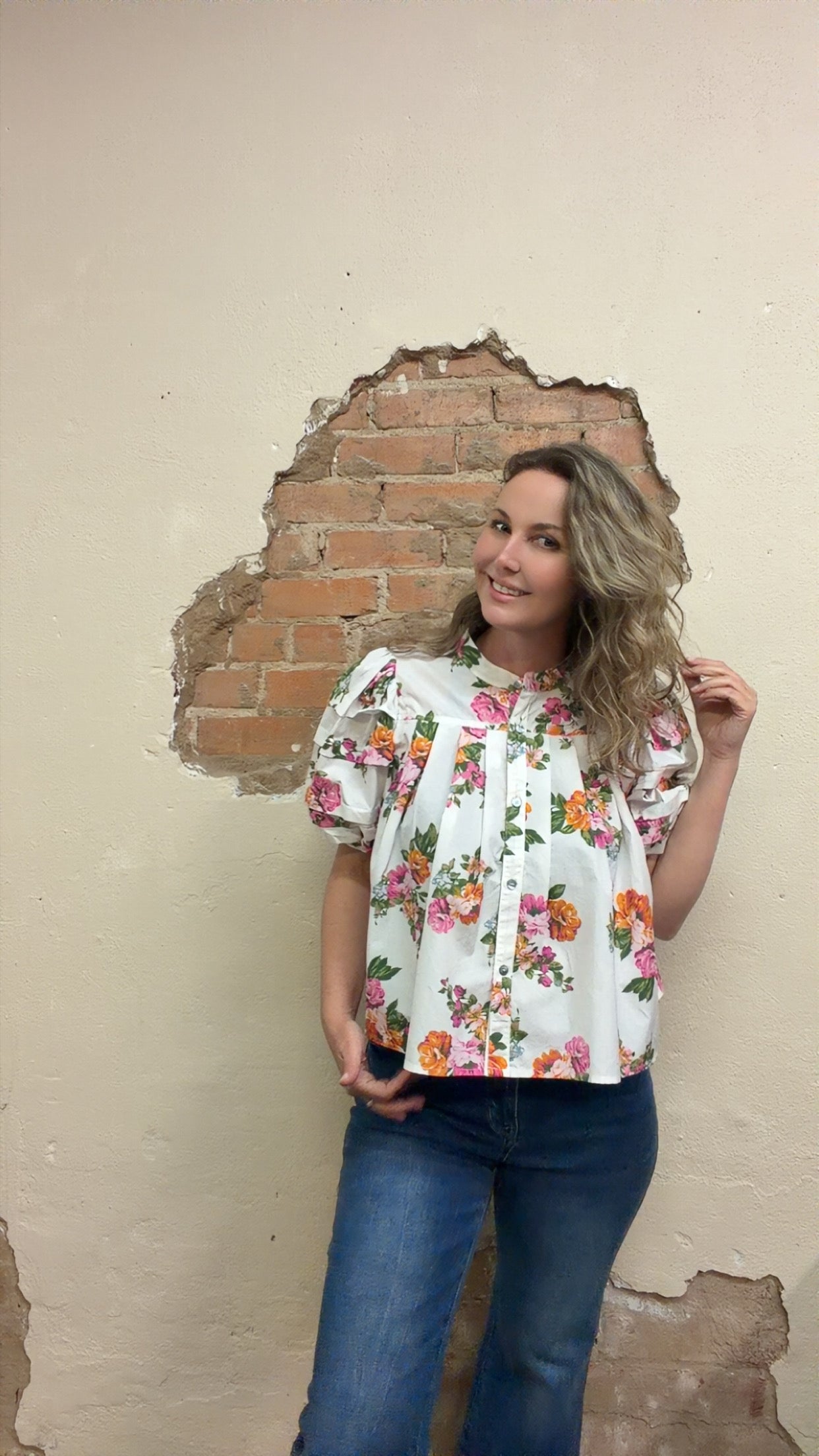 Megan Floral Puff-Sleeve Blouse