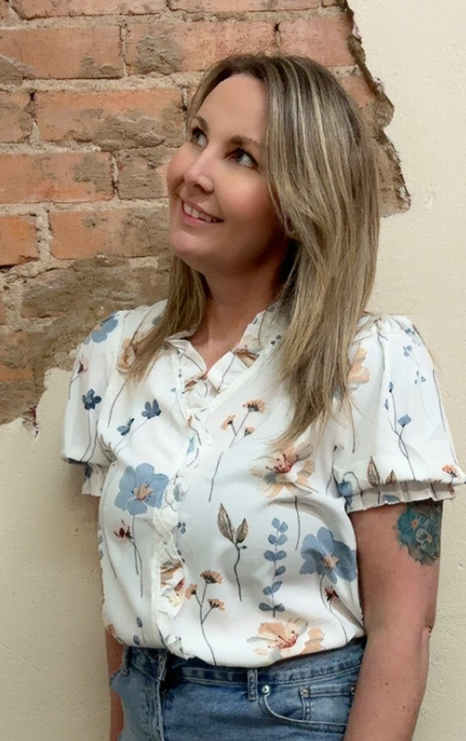 Ruffled V-Neck Floral Printed Puff Sleeve Blouse