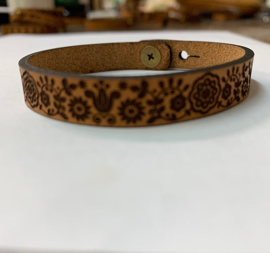 Flower leather bracelet 1