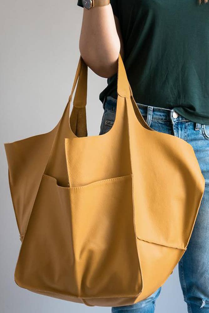 Large Capacity Tote Bag