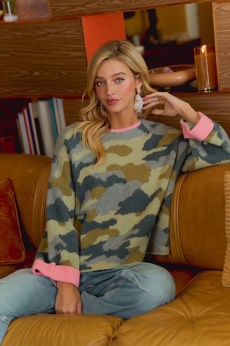 SOFT CAMO CONTRAST NECK AND ROLL UP SWEATER
