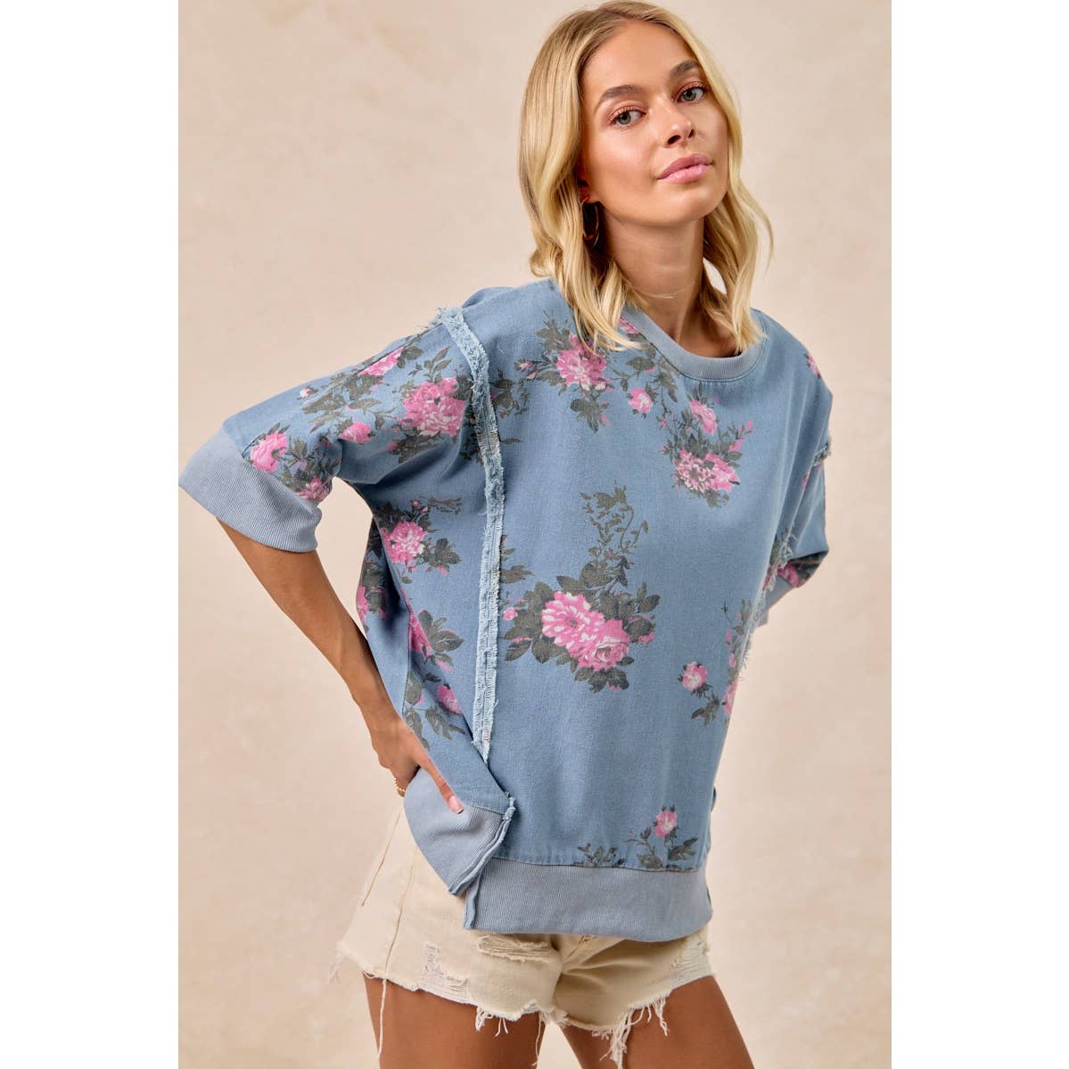 FLOWER PRINTED DENIM OPENSEAM DETAIL TOP