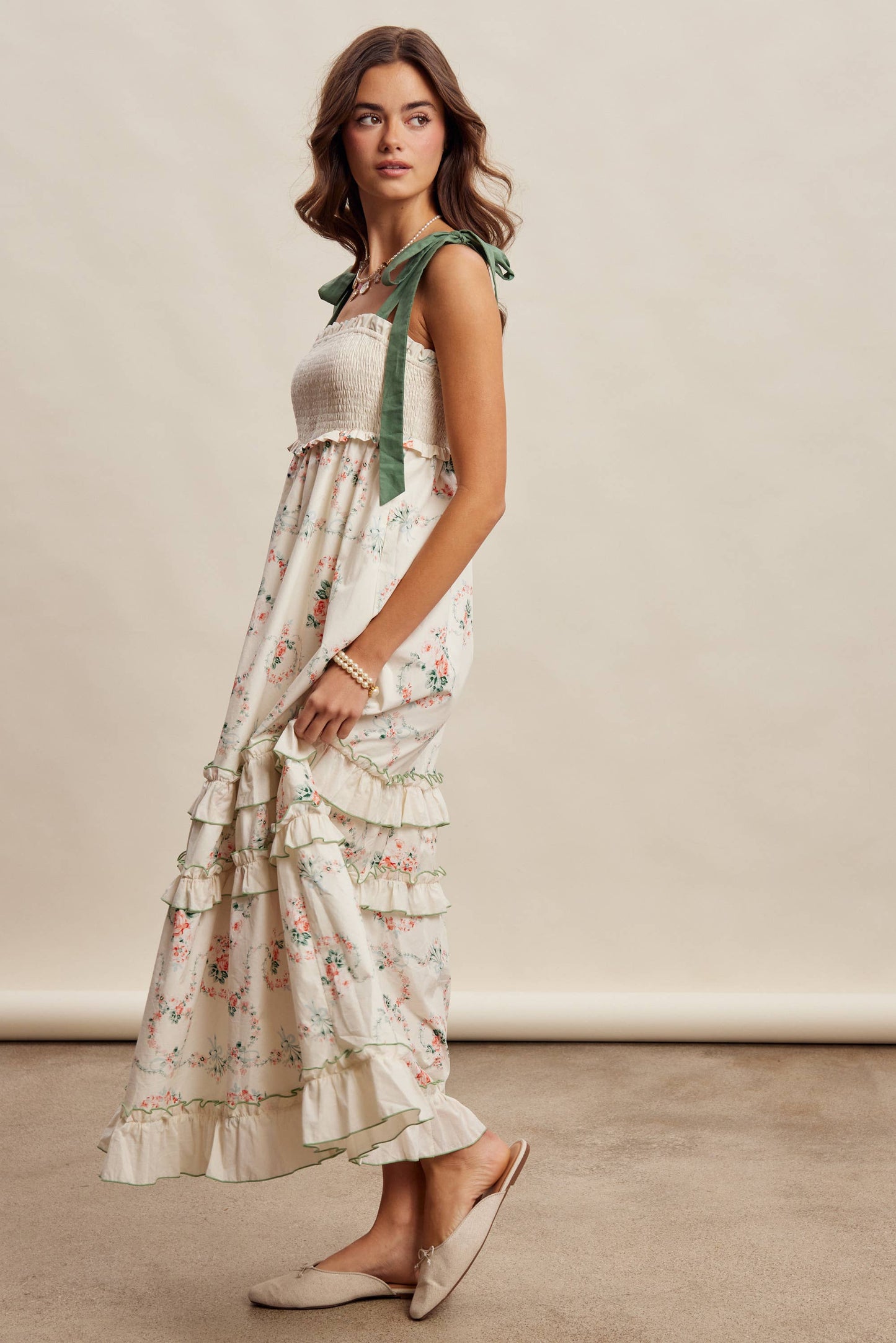 Floral Smocked Tiered Maxi Dress LD1636