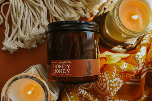 HOWDY HONEY - Vanilla, Caramel & Honey Candle
