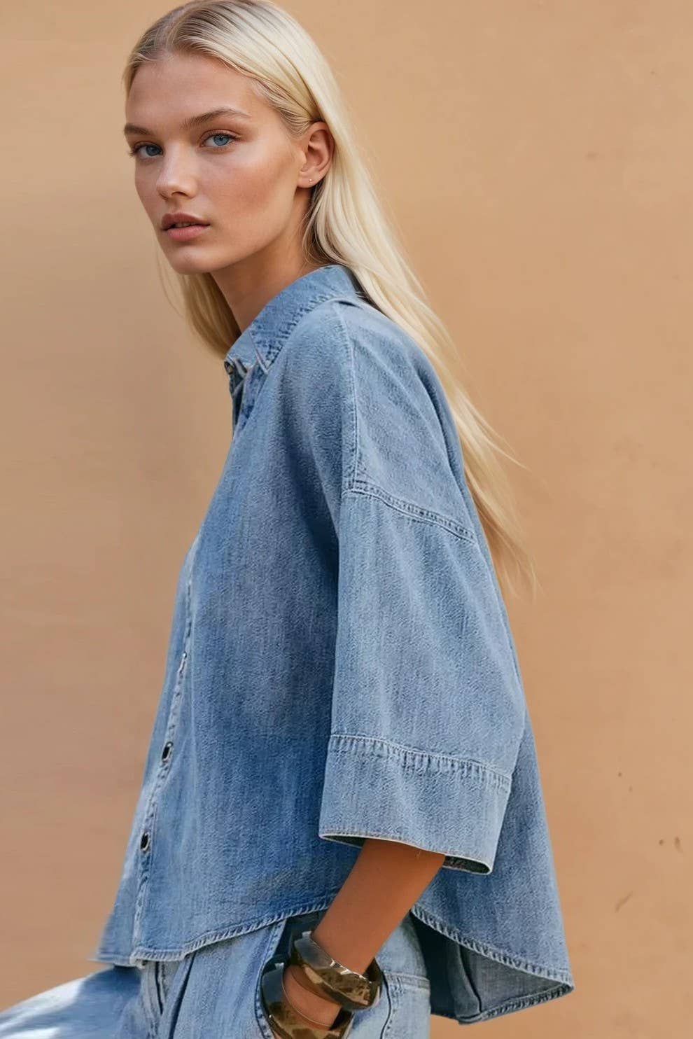 OVERSIZED DENIM SHIRTING