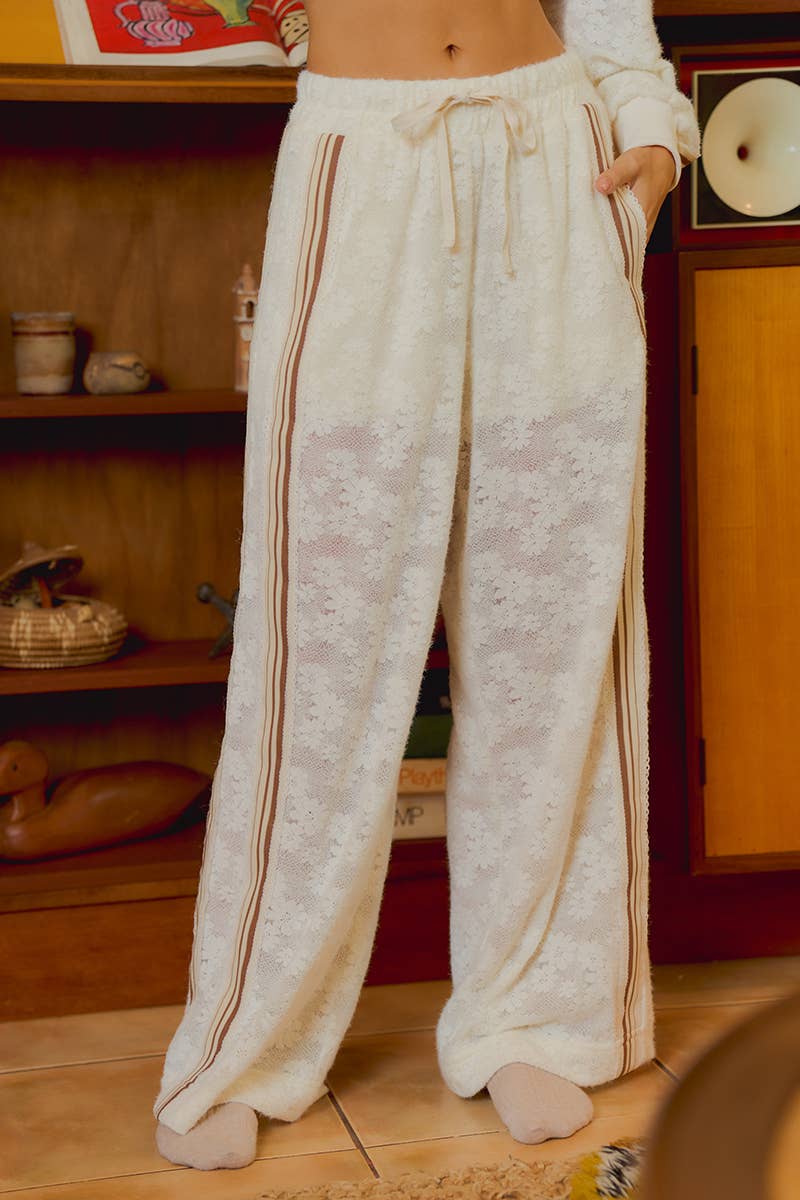 FLOWER LACE PANTS SIDE STRIPE TRIM WITH SHORTS LINING