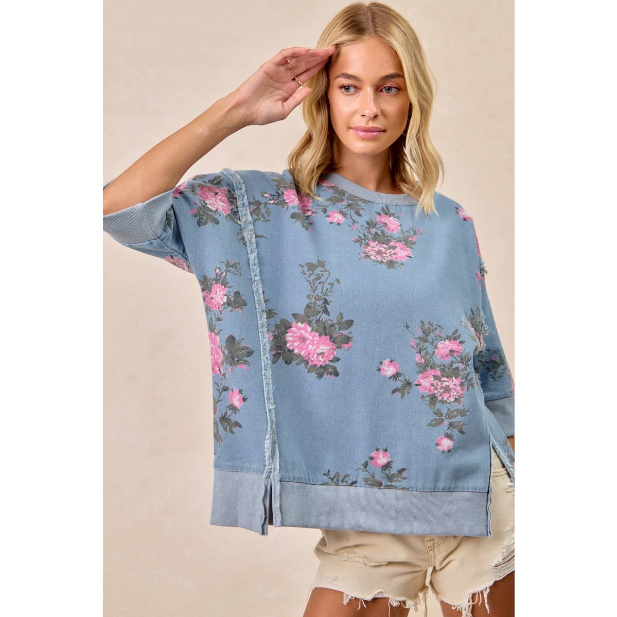 FLOWER PRINTED DENIM OPENSEAM DETAIL TOP