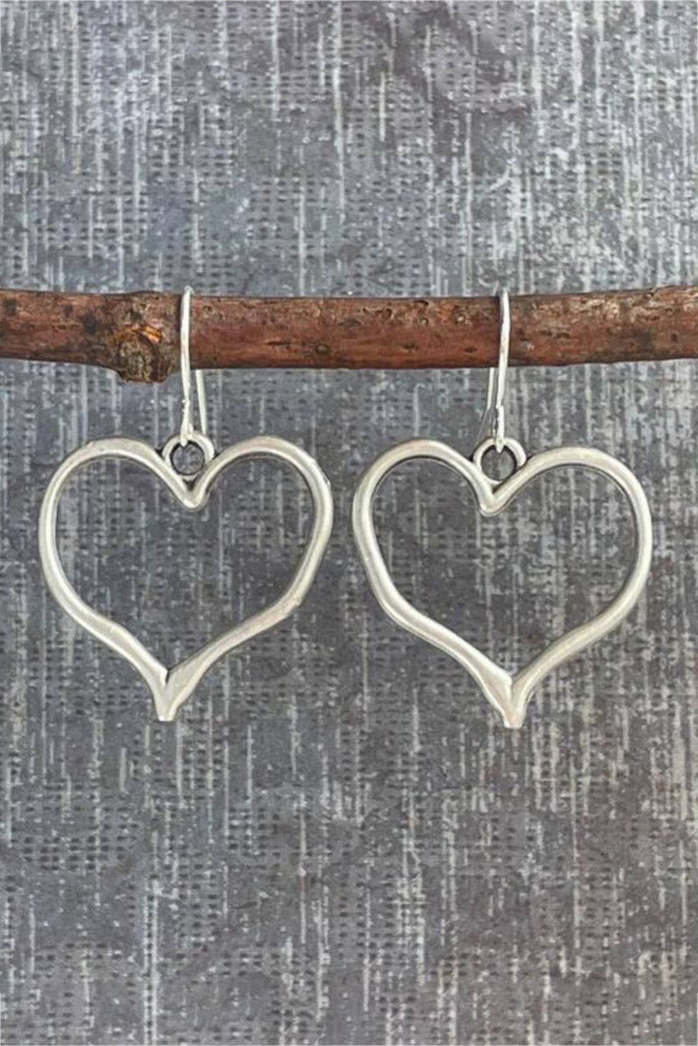 Silvery Heart Shape Hook Drop Earrings: ONE SIZE / alloy / Silver